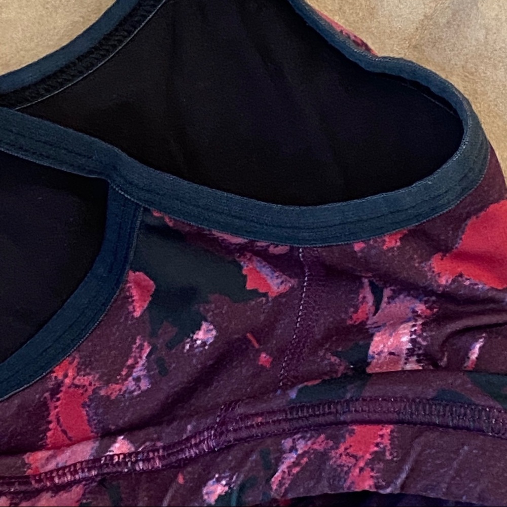 Keyhole Back Bra - Picture 10 of 14